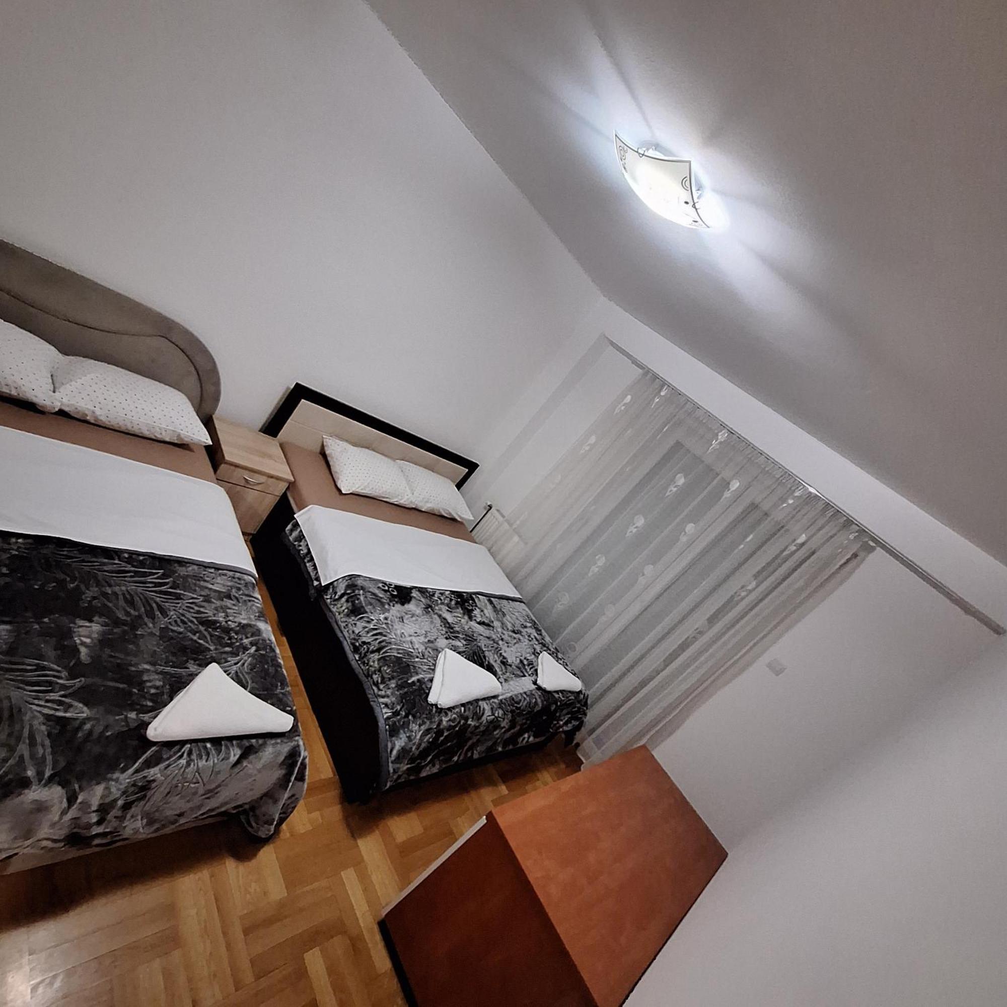 Luks Apartment Banja Luka Extérieur photo