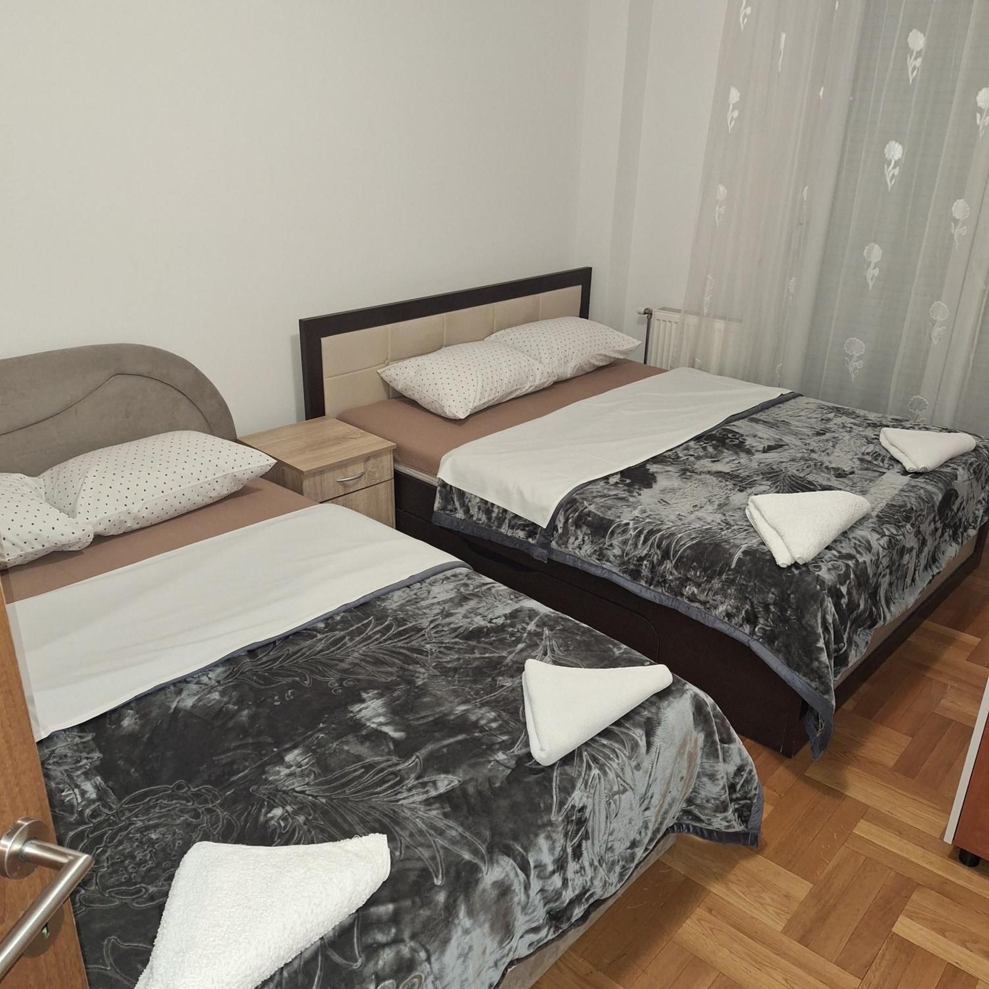 Luks Apartment Banja Luka Extérieur photo